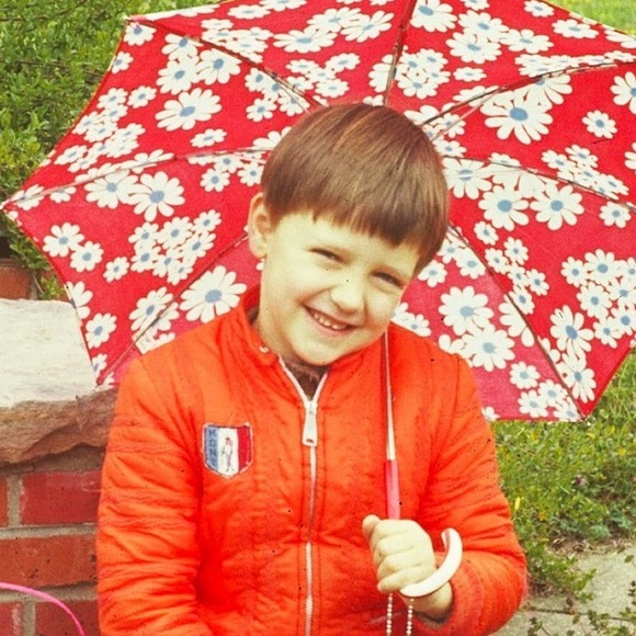 Meet your Posher, Ellen - Picture 1 of 1